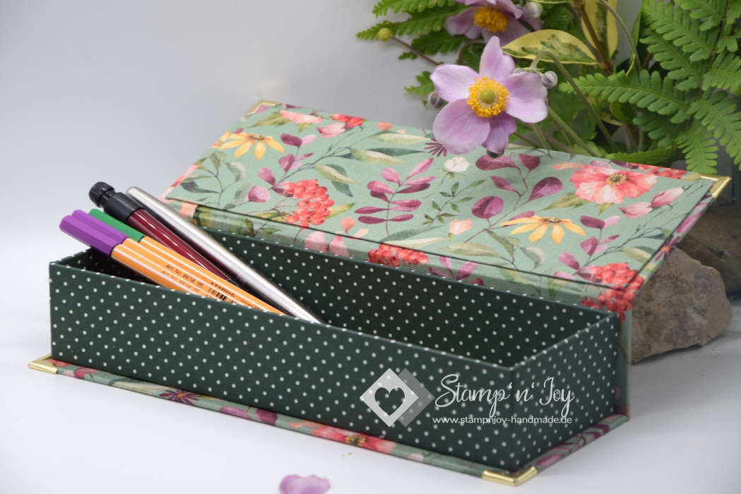 Preview: Schachtel mit Klappdeckel ca. 26x9x5cm | floral | grün | Art. Nr. 97040601